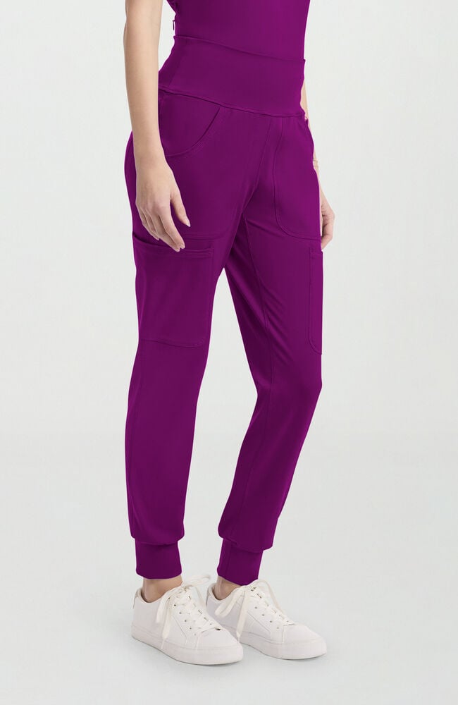 ::Plum Royale